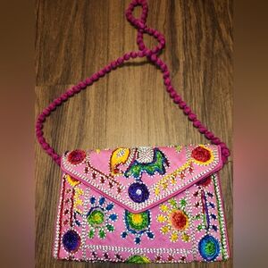 NWOT Handmade Pink Embroidered Purse w Colorful Elephants, Flowers, A Turtle